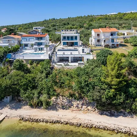 Gorgeous In With Sauna Vakantiehuis Posedarje