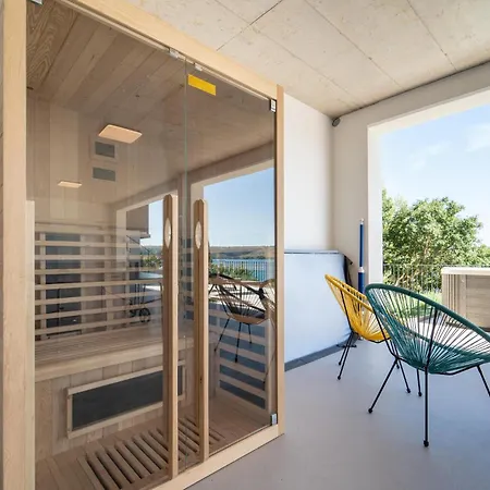 Vakantiehuis Gorgeous In With Sauna