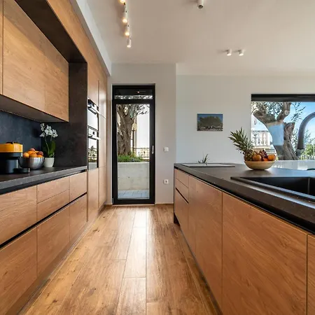 Gorgeous In With Sauna