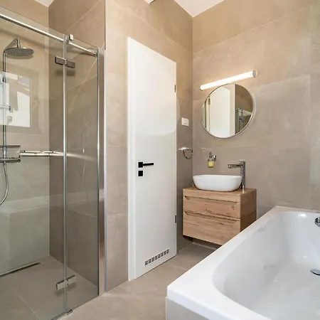 Gorgeous In With Sauna