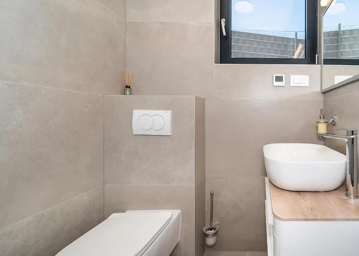 Gorgeous In With Sauna Posedarje