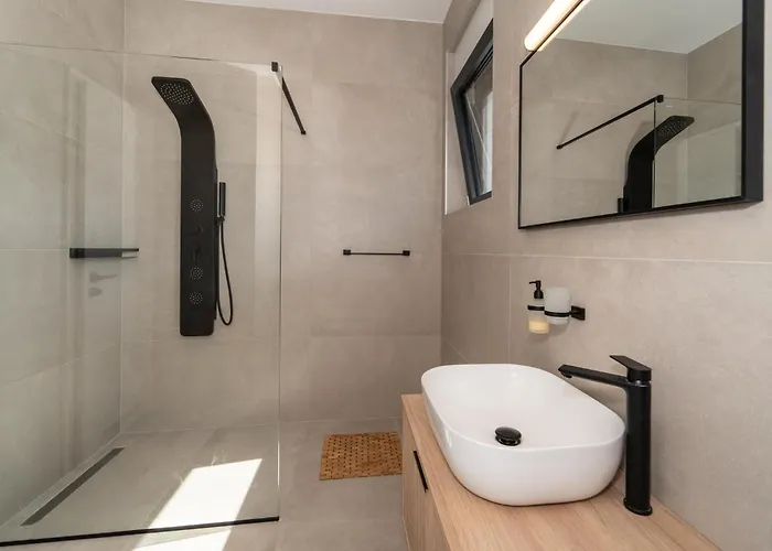 Gorgeous In With Sauna * Posedarje