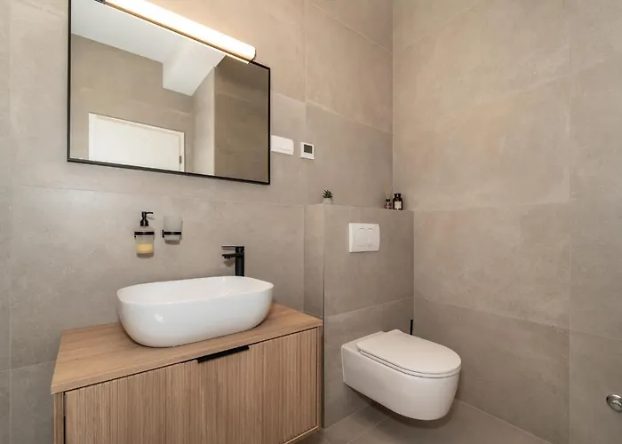 Vikendica Gorgeous In With Sauna Posedarje